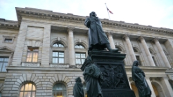 P1330580